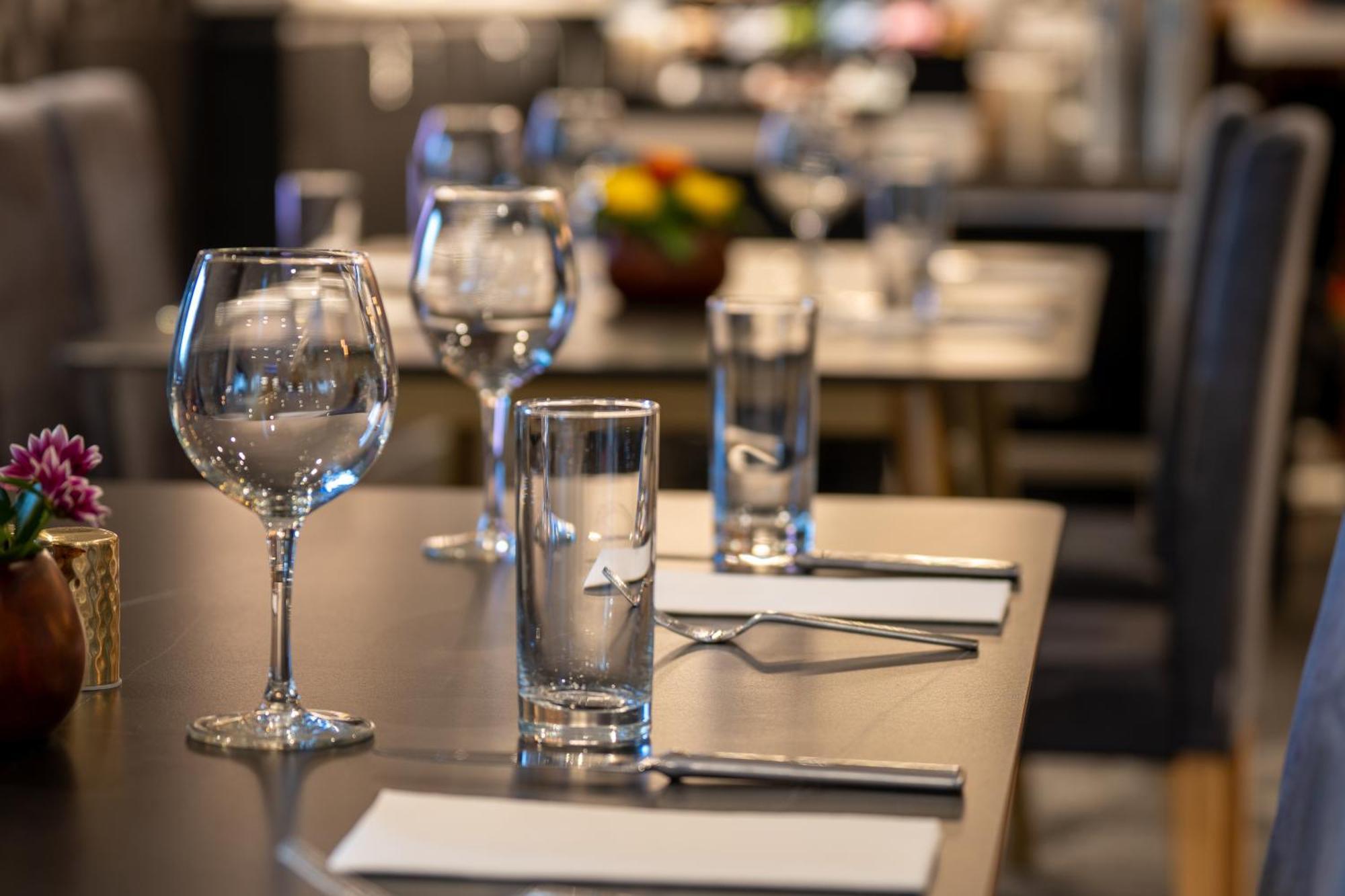 Champions Club And Hotel, Houston Westchase Eksteriør bilde