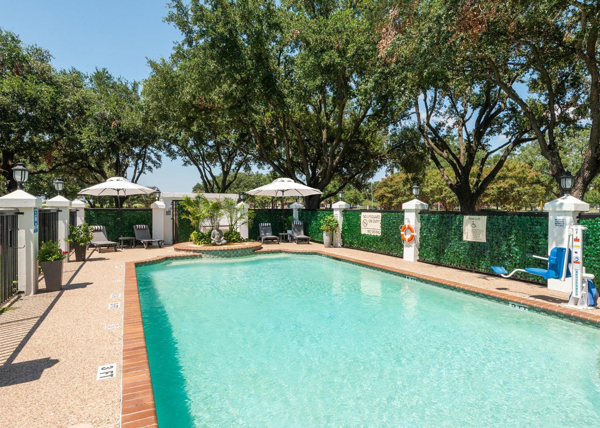 Champions Club And Hotel, Houston Westchase Eksteriør bilde