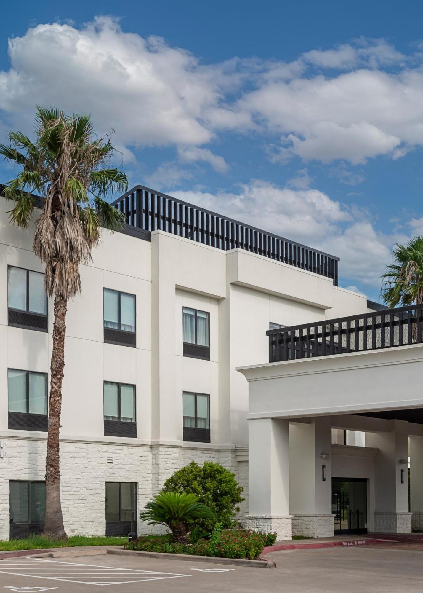 Champions Club And Hotel, Houston Westchase Eksteriør bilde
